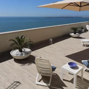 Apartment Terrazza Delle Sirene - Fronte Mare, Pozzallo